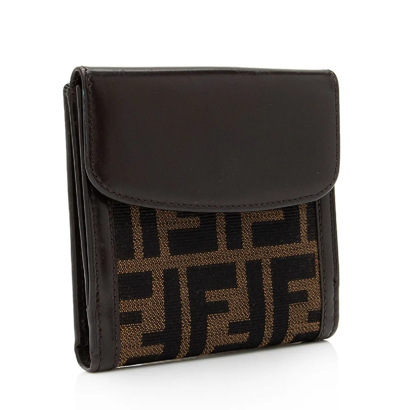 Fendi Vintage Zucca Compact Wallet (SHF-Nzxwj2)