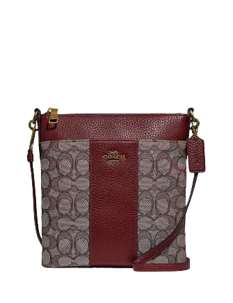 Coach Signature Jacquard Kitt