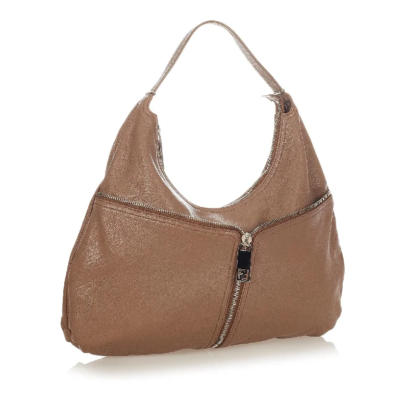 Fendi Unzipped Leather Shoulder Bag (SHG-25226)