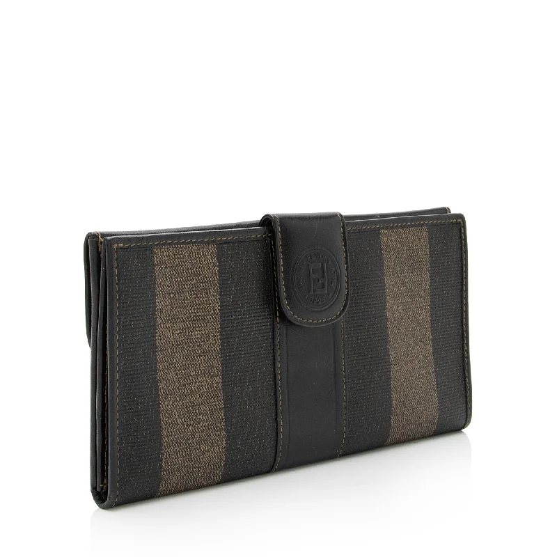 Fendi Vintage Penquin Canvas Flap Wallet (SHF-QiQsoi)