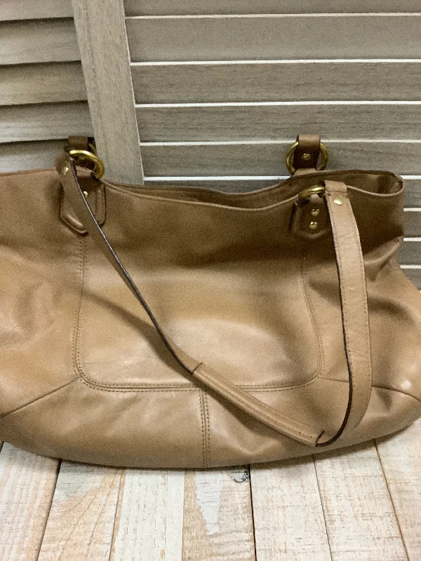 Handbag By Coach  Size: Medium