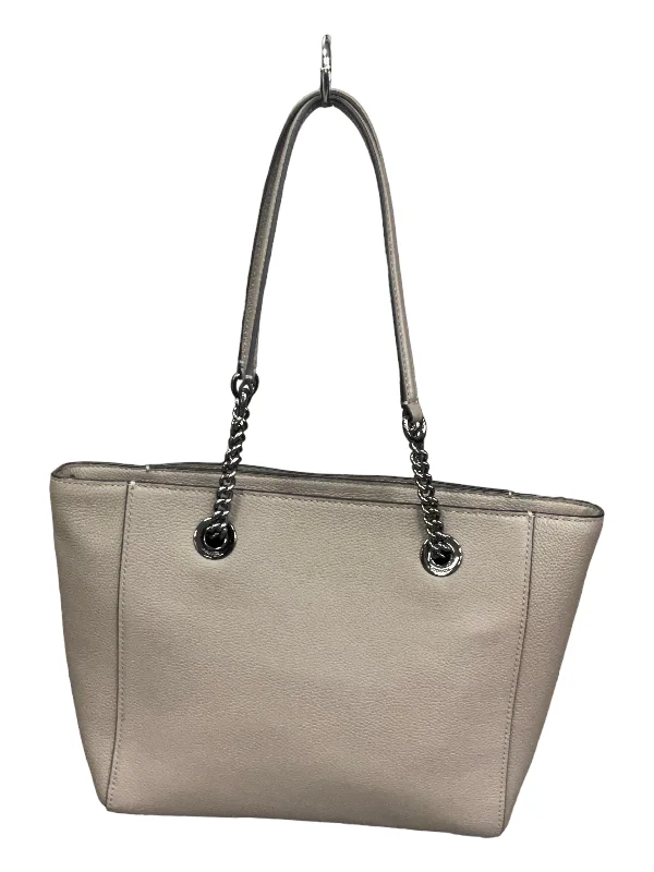 Handbag Designer By Coach  Size: Large