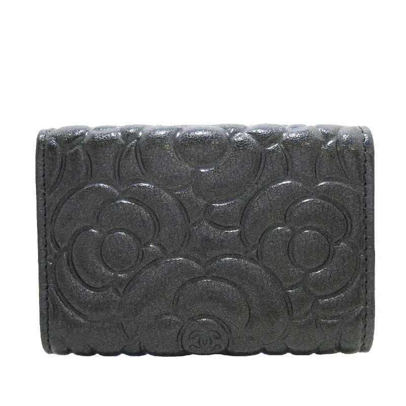 Chanel Camellia Goatskin Trifold Wallet (aIF3CD)