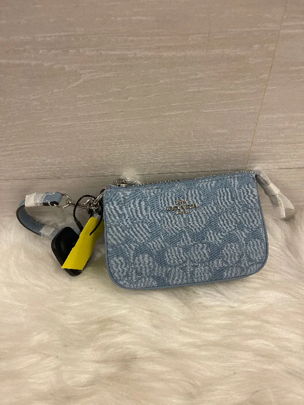 Wristlet By Coach  Size: Small